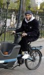 Amsterdam 26 september 2025
Edson da Graca op de bakfiets in Amsterdam.