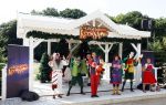 Kaatsheuvel 8 september 2025
Persevent van de Gi-Ga Gantische Kerstshow in de efteling met oa Rene Froger Gert Verhulst Kabouter Plop K3 en Marie Verhulst .
