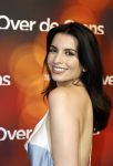 Amsterdam 26 augustus 2025
Premiere over de Grens in het vondelpark . De cast bestaat uit Manuel Broekman Jasmine Sendar Nienke Plas Vincent Banic en Elisabeth Puglia.