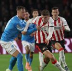 Eindhoven, 21 Oktober 2025
CL Wedstrijd PSV-Napolie, eindstand 6-2
Guus Til met Sam Beukema