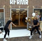 Enkhuizen 30 augustus 2025
Irene Schouten opent met haar compagnon Susan Bakker de tweede RFRMR  .RFRMR is een pilates studio