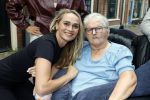 Enkhuizen 30 augustus 2025
Irene Schouten opent met haar compagnon Susan Bakker de tweede RFRMR  .RFRMR is een pilates studio . Irene Schouten met haar moeder en vader