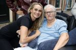 Enkhuizen 30 augustus 2025
Irene Schouten opent met haar compagnon Susan Bakker de tweede RFRMR  .RFRMR is een pilates studio . Irene Schouten met haar moeder en vader