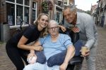 Enkhuizen 30 augustus 2025
Irene Schouten opent met haar compagnon Susan Bakker de tweede RFRMR  .RFRMR is een pilates studio . Irene Schouten met haar moeder en vader