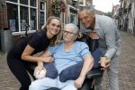 Enkhuizen 30 augustus 2025
Irene Schouten opent met haar compagnon Susan Bakker de tweede RFRMR  .RFRMR is een pilates studio . Irene Schouten met haar moeder en vader
