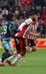 Eindhoven, 21 September 2025
PSV-AJAX, Eindstand 2-2
Kompetitie seizoen 2025-2026
Ismael Saibari met Kian Fitz-Jim