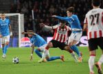 Eindhoven, 21 Oktober 2025
CL Wedstrijd PSV-Napolie, eindstand 6-2
Ismael Saibari met Noa Lang