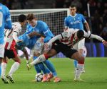 Eindhoven, 21 Oktober 2025
CL Wedstrijd PSV-Napolie, eindstand 6-2
Ismael Saibari met Noa Lang