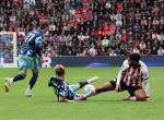 Eindhoven, 21 September 2025
PSV-AJAX, Eindstand 2-2
Kompetitie seizoen 2025-2026
Ismael Saibari met Oliver Edvardsen