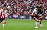 Eindhoven, 21 September 2025
PSV-AJAX, Eindstand 2-2
Kompetitie seizoen 2025-2026
Ivan Perisic met Mika Godts