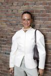 Amsterdam 18 september 2025
Prinses Eloise organiseert samen met Attire Amsterdam en My Lima Lima een modeshow . Haar ouders, Prins Constantijn en moeder Prinses Laurentien zijn natuurlijk aanwezig . Jada Borsato
