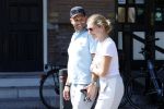 Baarn 11 augustus 2025
Jamie Kames met haar nieuwe vriend Jeffrey Erens (Vieze Jack ) bij eethuys Generaal in Baarn .