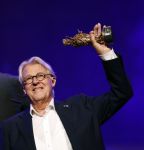 Amsterdam 12 september 2025
Uitreiking Cinemusic Rembrandt Oeuvre Award - tijdens The Night Of Cinemusic in het Concertgebouw. Jeroen Krabbe krijgt Ouvre prijs uit handen van Rene Mioch .