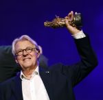 Amsterdam 12 september 2025
Uitreiking Cinemusic Rembrandt Oeuvre Award - tijdens The Night Of Cinemusic in het Concertgebouw. Jeroen Krabbe krijgt Ouvre prijs uit handen van Rene Mioch .