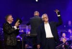 Amsterdam 12 september 2025
Uitreiking Cinemusic Rembrandt Oeuvre Award - tijdens The Night Of Cinemusic in het Concertgebouw. Jeroen Krabbe krijgt Ouvre prijs uit handen van Rene Mioch .