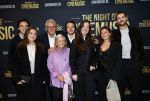 Amsterdam 12 september 2025
Uitreiking Cinemusic Rembrandt Oeuvre Award - tijdens The Night Of Cinemusic in het Concertgebouw. Jeroen Krabbe krijgt Ouvre prijs uit handen van Rene Mioch .  Jeroen Krabbe met zijn vrouw Herma en hun kleinkinderen
