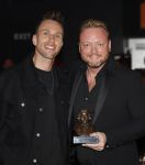 Tilburg 29 september 2025
Buma prijzen worden uitgereikt in 013 in Tilburg . John Dirne krijgt prijs uit houden Nicky Romero