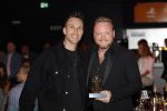 Tilburg 29 september 2025
Buma prijzen worden uitgereikt in 013 in Tilburg . John Dirne krijgt prijs uit houden Nicky Romero