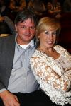 Amsterdam 6 november 2013
Premiere show Grant & Forsyth in Aalsmeer. Joke Bruijs met Frits Landesbergen