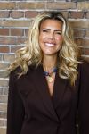 Amsterdam 18 september 2025
Prinses Eloise organiseert samen met Attire Amsterdam en My Lima Lima een modeshow . Haar ouders, Prins Constantijn en moeder Prinses Laurentien zijn natuurlijk aanwezig . Kim Kotter
