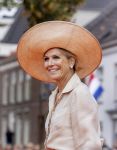 Genemuiden 11 september 2025
Koningin Maxima opent het tapijtmuseum in Genmuiden