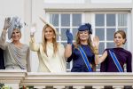 Den Haag 16 september 2025
Prinsjesdag 2025 met aanwezig namens de koninklijke familie , Koning Willem Alexander Koningin Maxima Prinses Amalia Prinses Alexia Prinses Ariane Prins Constantijn en Prinses Laurentien .