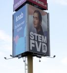 Amsterdam 30 september 2025
Lidewij de Vos Forum voor democratie abri bij de A9
