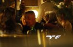 Amsterdam 11 september 2025
Linda de Mol Jeroen Rietbergen Noa Vahle Julian Vahle en zijn vriendin Chelsea Weimar zijn gezellig uitetetn in de nieuwe Hotspot van Amsterdam Restaurant Toet . Ook Ruud Gullit en zijn vriendin Karin de Rooij waren aanwezig .