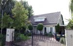 Rijnsburg 4 september 2025
Nieuwe huis van Mart Hoogkamer en zijn vriendin Jennifer v Ooijen . Ze gaan het huis helemaal verbouwen .