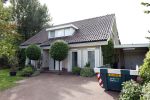 Rijnsburg 4 september 2025
Nieuwe huis van Mart Hoogkamer en zijn vriendin Jennifer v Ooijen . Ze gaan het huis helemaal verbouwen .