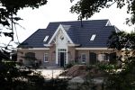 Noordwijkerhout 5 september 2025
Het huis van Maxime Meiland en haar man Leroy is bijna klaar . Ze wonen voorlopig nog in een Tiny House . Het huyis van Martien Meiland en Erica Meiland is ook bijna klaar.