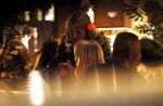 Amsterdam 11 september 2025
Linda de Mol Jeroen Rietbergen Noa Vahle Julian Vahle en zijn vriendin Chelsea Weimar zijn gezellig uitetetn in de nieuwe Hotspot van Amsterdam Restaurant Toet . Ook Ruud Gullit en zijn vriendin Karin de Rooij waren aanwezig .