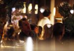 Amsterdam 11 september 2025
Linda de Mol Jeroen Rietbergen Noa Vahle Julian Vahle en zijn vriendin Chelsea Weimar zijn gezellig uitetetn in de nieuwe Hotspot van Amsterdam Restaurant Toet . Ook Ruud Gullit en zijn vriendin Karin de Rooij waren aanwezig .