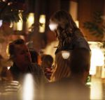 Amsterdam 11 september 2025
Linda de Mol Jeroen Rietbergen Noa Vahle Julian Vahle en zijn vriendin Chelsea Weimar zijn gezellig uitetetn in de nieuwe Hotspot van Amsterdam Restaurant Toet . Ook Ruud Gullit en zijn vriendin Karin de Rooij waren aanwezig .