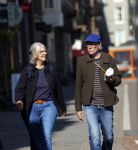 Amsterdam 29 september 2025
Owen Schumacher met zijn vrouw op straat in Amsterdam zuid.