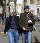 Amsterdam 29 september 2025
Owen Schumacher met zijn vrouw op straat in Amsterdam zuid.
