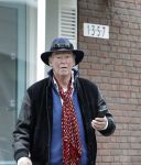 Amsterdam 26 september 2025
Peter faber wachtend op straat op een taxi.