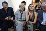 Amsterdam 18 september 2025
Prinses Eloise organiseert samen met Attire Amsterdam en My Lima Lima een modeshow . Haar ouders, Prins Constantijn en moeder Prinses Laurentien zijn natuurlijk aanwezig .