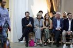 Amsterdam 18 september 2025
Prinses Eloise organiseert samen met Attire Amsterdam en My Lima Lima een modeshow . Haar ouders, Prins Constantijn en moeder Prinses Laurentien zijn natuurlijk aanwezig .