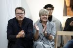 Amsterdam 18 september 2025
Prinses Eloise organiseert samen met Attire Amsterdam en My Lima Lima een modeshow . Haar ouders, Prins Constantijn en moeder Prinses Laurentien zijn natuurlijk aanwezig .