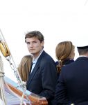 Amsterdam 24 augustus 202
Prins Maurits en Prinses MarilÃ¨ne hebben drie kinderen: Anna (geboren in 2001), Lucas (geboren in 2002), en Felicia (geboren in 2005). Hun volledige achternaam is Van Lippe-Biesterfeld van Vollenhoven . Prins Maurits neemt met zijn gezin de Vlootschouw af tijdens de laatste dag van Sail. Ze varen met de Groene Draeck.