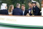 Amsterdam 24 augustus 202
Prins Maurits en Prinses MarilÃ¨ne hebben drie kinderen: Anna (geboren in 2001), Lucas (geboren in 2002), en Felicia (geboren in 2005). Hun volledige achternaam is Van Lippe-Biesterfeld van Vollenhoven . Prins Maurits neemt met zijn gezin de Vlootschouw af tijdens de laatste dag van Sail. Ze varen met de Groene Draeck.