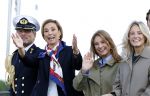 Amsterdam 24 augustus 202
Prins Maurits en Prinses MarilÃ¨ne hebben drie kinderen: Anna (geboren in 2001), Lucas (geboren in 2002), en Felicia (geboren in 2005). Hun volledige achternaam is Van Lippe-Biesterfeld van Vollenhoven . Prins Maurits neemt met zijn gezin de Vlootschouw af tijdens de laatste dag van Sail. Ze varen met de Groene Draeck.