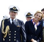 Amsterdam 24 augustus 202
Prins Maurits en Prinses MarilÃ¨ne hebben drie kinderen: Anna (geboren in 2001), Lucas (geboren in 2002), en Felicia (geboren in 2005). Hun volledige achternaam is Van Lippe-Biesterfeld van Vollenhoven . Prins Maurits neemt met zijn gezin de Vlootschouw af tijdens de laatste dag van Sail. Ze varen met de Groene Draeck.