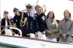Amsterdam 24 augustus 202
Prins Maurits en Prinses MarilÃ¨ne hebben drie kinderen: Anna (geboren in 2001), Lucas (geboren in 2002), en Felicia (geboren in 2005). Hun volledige achternaam is Van Lippe-Biesterfeld van Vollenhoven . Prins Maurits neemt met zijn gezin de Vlootschouw af tijdens de laatste dag van Sail. Ze varen met de Groene Draeck.