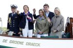 Amsterdam 24 augustus 202
Prins Maurits en Prinses MarilÃ¨ne hebben drie kinderen: Anna (geboren in 2001), Lucas (geboren in 2002), en Felicia (geboren in 2005). Hun volledige achternaam is Van Lippe-Biesterfeld van Vollenhoven . Prins Maurits neemt met zijn gezin de Vlootschouw af tijdens de laatste dag van Sail. Ze varen met de Groene Draeck.
