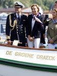 Amsterdam 24 augustus 202
Prins Maurits en Prinses MarilÃ¨ne hebben drie kinderen: Anna (geboren in 2001), Lucas (geboren in 2002), en Felicia (geboren in 2005). Hun volledige achternaam is Van Lippe-Biesterfeld van Vollenhoven . Prins Maurits neemt met zijn gezin de Vlootschouw af tijdens de laatste dag van Sail. Ze varen met de Groene Draeck.