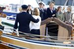 Amsterdam 24 augustus 202
Prins Maurits en Prinses MarilÃ¨ne hebben drie kinderen: Anna (geboren in 2001), Lucas (geboren in 2002), en Felicia (geboren in 2005). Hun volledige achternaam is Van Lippe-Biesterfeld van Vollenhoven . Prins Maurits neemt met zijn gezin de Vlootschouw af tijdens de laatste dag van Sail. Ze varen met de Groene Draeck.