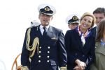 Amsterdam 24 augustus 202
Prins Maurits en Prinses MarilÃ¨ne hebben drie kinderen: Anna (geboren in 2001), Lucas (geboren in 2002), en Felicia (geboren in 2005). Hun volledige achternaam is Van Lippe-Biesterfeld van Vollenhoven . Prins Maurits neemt met zijn gezin de Vlootschouw af tijdens de laatste dag van Sail. Ze varen met de Groene Draeck.