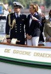Amsterdam 24 augustus 202
Prins Maurits en Prinses MarilÃ¨ne hebben drie kinderen: Anna (geboren in 2001), Lucas (geboren in 2002), en Felicia (geboren in 2005). Hun volledige achternaam is Van Lippe-Biesterfeld van Vollenhoven . Prins Maurits neemt met zijn gezin de Vlootschouw af tijdens de laatste dag van Sail. Ze varen met de Groene Draeck.